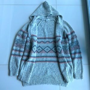 A pattern sweatshirt